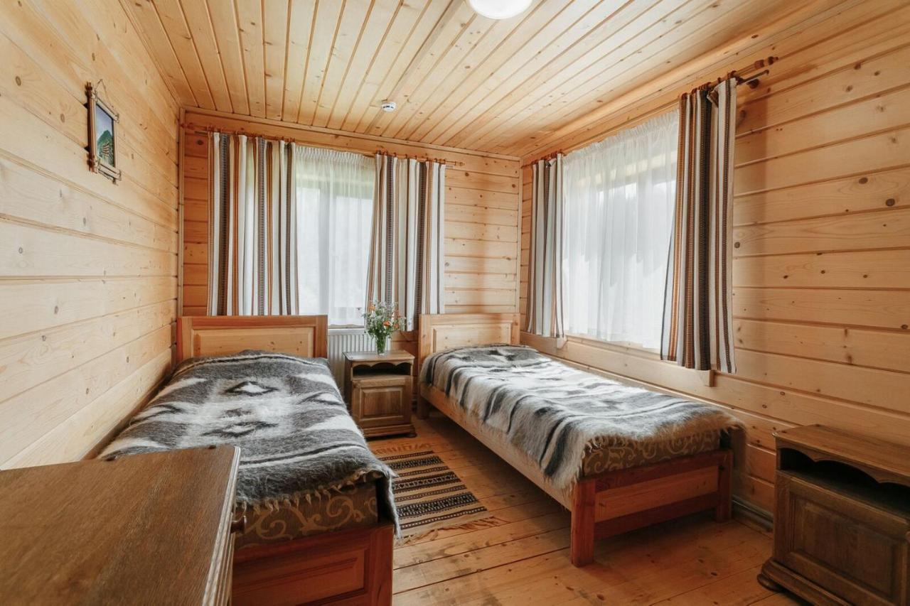Hotel "Odessa" Верховина Екстериор снимка